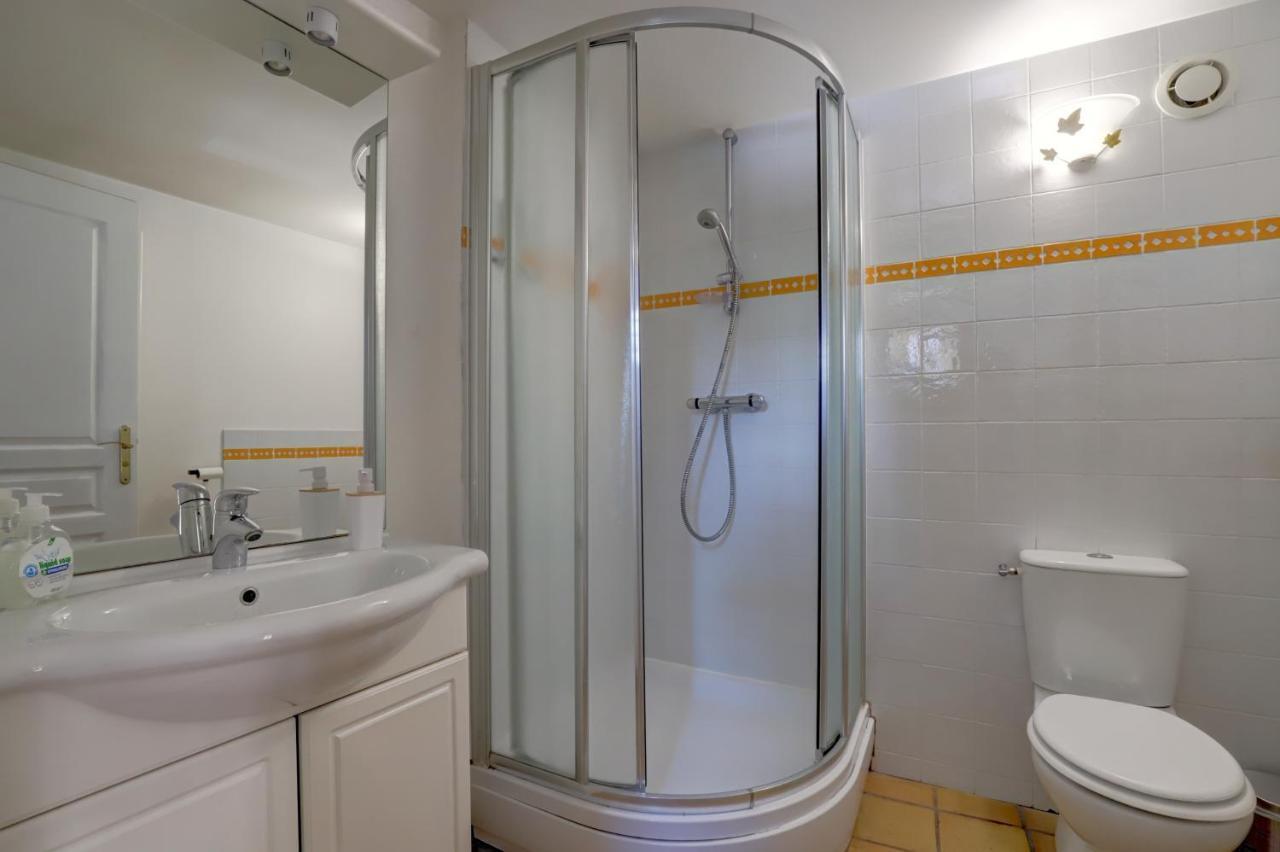 Gite La Grappe Occitane - 14 Personnes - Piscine Privee Ambres Exterior foto