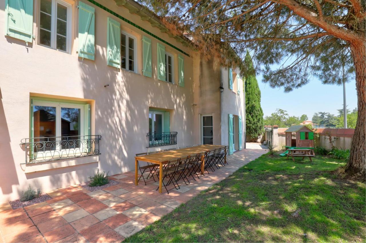 Gite La Grappe Occitane - 14 Personnes - Piscine Privee Ambres Exterior foto